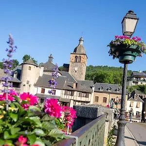  Hébergement de vacances Geniez D'olt Jolie T2 Aménagée Et équipée Village Goelia 2 Piscines Chauffées